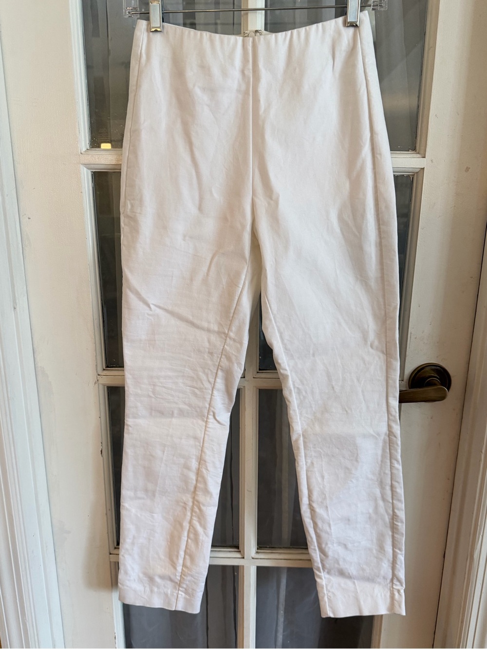 EUC SZ 2 Rag & Bone white slim fit stretchy pull on cigarette pants